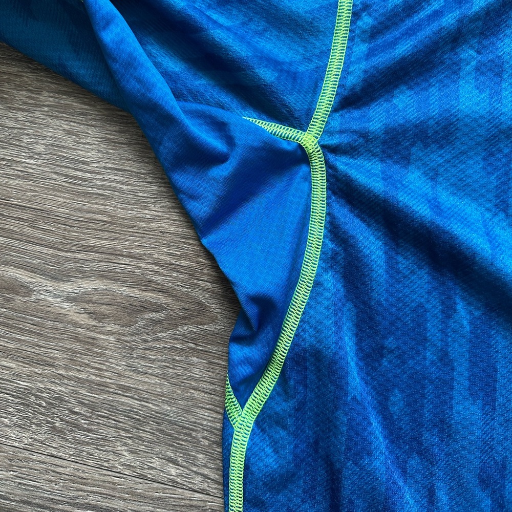 Mizuno Breath Thermo Half-Zip Running Shirt, L - Picture 5 of 8